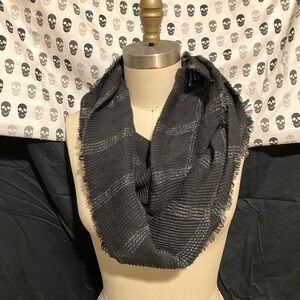 Mixit Black and Gray Skull Pattern Scarf